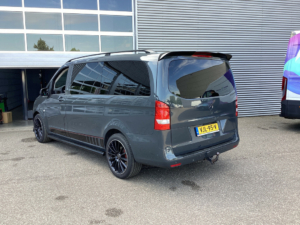 Mercedes-Benz Vito Bestelbus 116 CDI Aut. DC Dubbel Cabine Leder/ Stoelverw./ 19” LMV/ Glaslook/ Camera/ Navi/ PDC/ Trekhaak/ Cruise