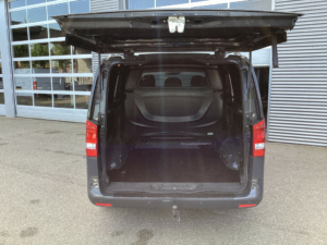 Mercedes-Benz Vito Bestelbus 116 CDI Aut. DC Dubbel Cabine Leder/ Stoelverw./ 19” LMV/ Glaslook/ Camera/ Navi/ PDC/ Trekhaak/ Cruise