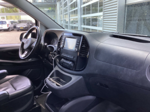Mercedes-Benz Vito Bestelbus 116 CDI Aut. DC Dubbel Cabine Leder/ Stoelverw./ 19” LMV/ Glaslook/ Camera/ Navi/ PDC/ Trekhaak/ Cruise