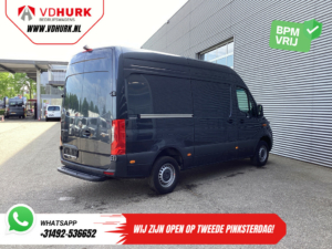 Mercedes-Benz Sprinter Bestelbus 317 CDI Aut. L2H2 LED/ Stoelverw./ Gev.stoel/ 270Gr.Deuren/ Navi/ Camera/ PDC/ Cruise/ Airco