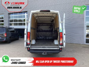 Iveco Daily Bestelbus 35S14V 2.3 L2H2 EXPORT Gev.stoel/ 3.5T trekverm./ 270gr deuren/ Carplay/ Camera/ Climate/ Cruise/ Trekhaak