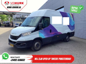 Iveco Daily Bestelbus 35S14V 2.3 L2H2 EXPORT Gev.stoel/ 3.5T trekverm./ 270gr deuren/ Carplay/ Camera/ Climate/ Cruise/ Trekhaak