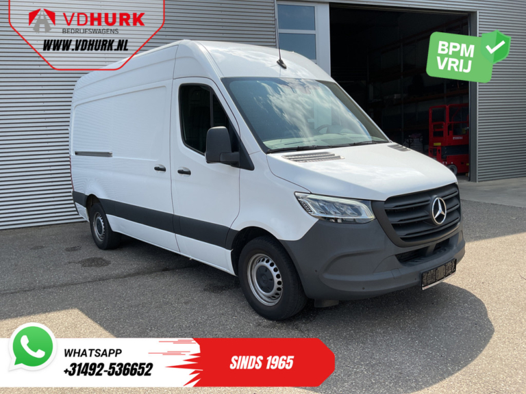 Mercedes-Benz Sprinter Van 317 CDI Aut. L2H2 LED/ Carplay/ Gev.Stoel/ Camera/ Cruise/ PDC/ Airco