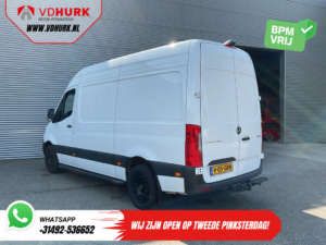 Mercedes-Benz Sprinter Van 317 CDI Aut. L2H2 3.5t Trekverm./ LED/ Gev.Stoel/ Carplay/ Interior/ Navi/ Cruise/ Camera/ Sidesteps/ 18”LMV