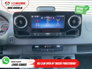 Mercedes-Benz Sprinter Van 317 CDI Aut. L2H2 3.5t Trekverm./ LED/ Gev.Stoel/ Carplay/ Interior/ Navi/ Cruise/ Camera/ Sidesteps/ 18”LMV
