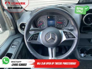 Mercedes-Benz Sprinter Van 317 CDI Aut. L2H2 3.5t Trekverm./ LED/ Gev.Stoel/ Carplay/ Interior/ Navi/ Cruise/ Camera/ Sidesteps/ 18”LMV