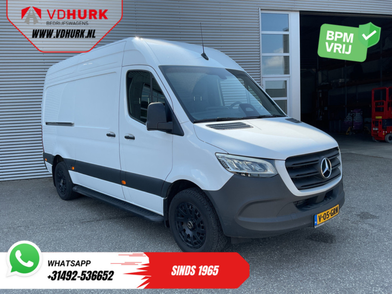 Mercedes-Benz Sprinter Van 317 CDI Aut. L2H2 3.5t Trekverm./ LED/ Gev.Stoel/ Carplay/ Interior/ Navi/ Cruise/ Camera/ Sidesteps/ 18 ”LMV