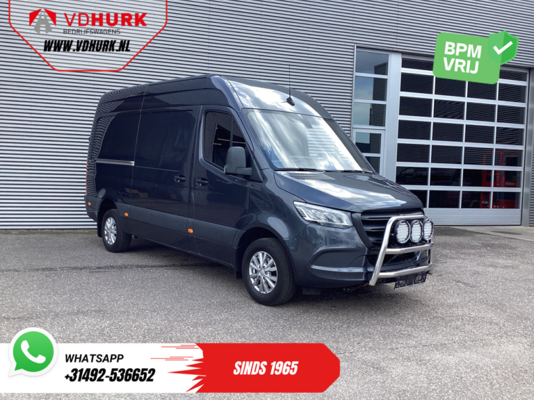 Mercedes-Benz Sprinter Bestelbus 317 CDI Aut. L2H2 LED/ Adapt.Cruise/ Standkachel/ Stoelverw./ Carplay/ Camera/ Trekhaak