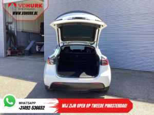 Tesla Model Y SUV Long Range AWD 75 kWh 540 km WLTP MARGE SOH 92%/ Pano/ Wärmepumpe/ Adapt.Cruise/ Memory/ Elek.Ventil/ Sitzverw./ Navi/ 360 Kamera