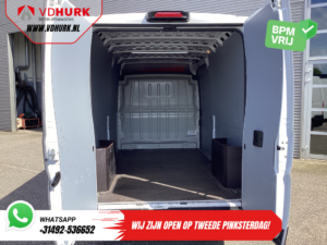Citroën Jumper Bestelbus 2.2 HDi 140 pk L3H2 Carplay/ 2.5t Trekverm./ Gev.Stoel/ Climate/ Camera/ Cruise/ Navi/ Dodehoek
