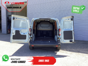Ford Transit Courier Van 1.5 TDCI 100 hp Limited Carplay/ Virtual Cockpit/ Camera/ PDC/ LMV/ Cruise/ Climate
