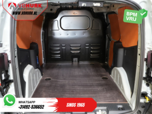 Ford Transit Courier Van 1.5 TDCI 100 hp Limited Carplay/ Virtual Cockpit/ Kamera/ PDC/ LMV/ Cruise/ Klima