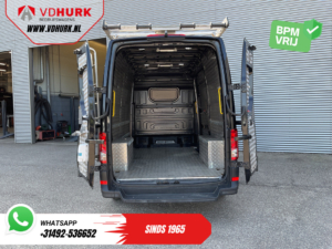 Volkswagen Crafter Van 2.0 TDI 180 hp DSG Aut. L3H3 Carplay/ Gev.Stoel/ 270Gr.Deuren/ Navi/ Imperiaal+Ladder/ Camera/ Cruise/ PDC