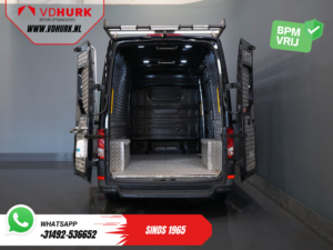 Volkswagen Crafter Van 2.0 TDI 180 hp DSG Aut. L3H3 Carplay/ Gev.Stoel/ 270Gr.Deuren/ Navi/ Imperiaal+Ladder/ Kamera/ Cruise/ PDC