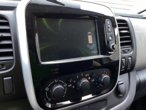 Renault Trafic Van 1.6 dCi L2 DC Double Cab Euro 6/ Cruise/ Navi/ LMV/ Airco/ PDC/ Sidebars/ Keyless