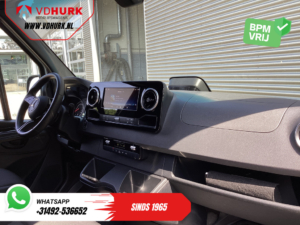 Mercedes-Benz Sprinter Van 317 CDI Авт. L2H2 LED/ Gev.Stoel/ Navi/ 270Gr.Deuren/ Stoelverw./ Cruise/ Camera/ PDC