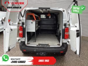 Toyota ProAce Worker Van 2.0 145 hp Aut. L2 Adapt.Cruise/ Stand heater/ Seatverw./ Carplay/ Camera/ Interior/ Towbar/ Airco