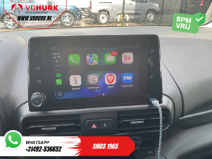 Toyota PROACE CITY Bestelbus 1.5 130 pk Aut. Carplay/ 3Pers./ Stoelverw./ Inrichting/ Camera/ Cruise/ Airco/ PDC/ Trekhaak