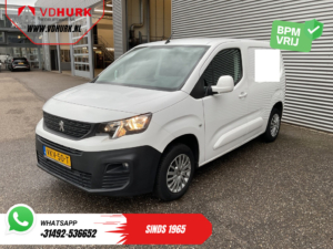 Peugeot Partner Van 1.5 HDI Carplay/ 3Pers./ Airco/ Cruise/ PDC/ Фаркоп