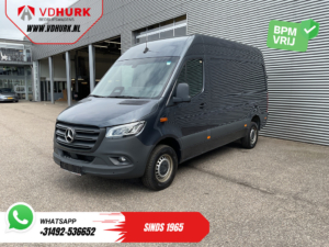 Mercedes-Benz Sprinter Bestelbus 317 CDI Aut. L2H2 LED/ Stoelverw./ Gev.Stoel/ 270Gr.Deuren/ Navi/ Camera/ Cruise/ Airco/ PDC