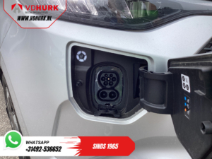 Ford E-Transit Custom Transporte de pasajeros 320 km WLTP L2 Combi/ 9 plazas/ LED/ Calefacción de estacionamiento/ Calefacción en los asientos/ Calefacción en el volante/ CarPlay/ Cámara/ Climatizador/ PDC/ Control de crucero