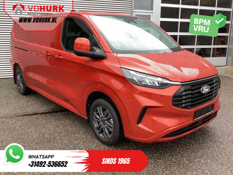 Ford Transit Custom Фургон 2.0 TDCI 150 к.с. L2 Limited: адаптивний круїз-контроль, CarPlay, світлодіодне освітлення, камера, підігрів сидінь, підігрів керма, LMV, PDC, клімат-контроль