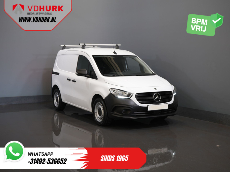 Mercedes-Benz Citan Furgonetă 110 CDI Automată 3 locuri / CarPlay / Încălzire scaune / Cameră de marșarier / Tempomat / Bare de acoperiș / Cârlig de remorcare
