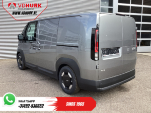 Kia PV5 Transporter Elite Executive 71,2 kWh 416 km WLTP L2 Wärmepumpe / 2 Schiebetüren / Sitzbelüftung / Sitzheizung / adaptive Geschwindigkeitsregelung / Lederausstattung / Navi / CarPlay / 3