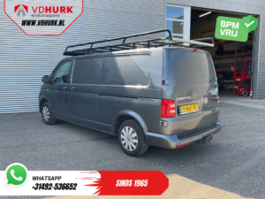 Furgoneta Volkswagen Transporter 2.0 TDI 150 pk DSG automática L2 MARGE LED / Capacidad de remolque de 2,5 t / 2 puertas correderas / Navegador / Cámara / Control de crucero / Aire acondicionado / Techo elevable / PDC / Enganche de remolque