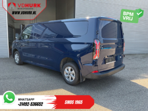 Ford E-Transit Custom Furgoneta L2 71 kWh 370 km WLTP Garantía hasta junio de 2029 / LED / Cargador rápido / Calefacción de estacionamiento / Calefacción de asientos / Calefacción del volante / CarPlay / Cámara / PDC / Climatizador / C
