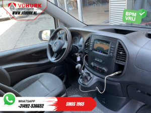 Furgoneta Mercedes-Benz Vito 114 CDI L2, 2 puertas correderas, LED, CarPlay, cámara, control de crucero, llantas de 17 pulgadas LMV y gancho de remolque
