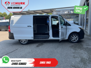 Furgoneta Mercedes-Benz Vito 114 CDI L2, 2 puertas correderas, LED, CarPlay, cámara, control de crucero, llantas de 17 pulgadas LMV y gancho de remolque