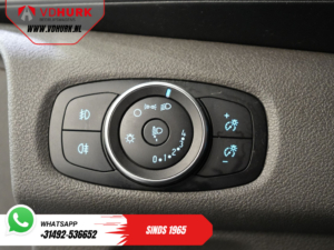 Ford Transit Custom Trasporto passeggeri Tourneo 2.0 TDCI € 28.352,- IVA/BPM incl. Trend Combi/ Kombi/ 9 posti/ 9 P/ Cruise/ PDC/ Aria condizionata
