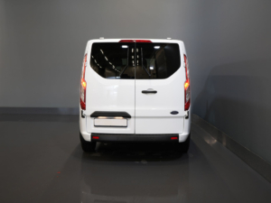 Ford Transit Custom Personenvervoer Tourneo 2.0 TDCI €28.352,- incl. BTW/BPM Trend Combi/ Kombi/ 9 Persoons/ 9 P/ Cruise/ PDC/ Airco