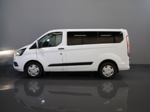 Ford Transit Custom Personenvervoer Tourneo 2.0 TDCI €28.352,- incl. BTW/BPM Trend Combi/ Kombi/ 9 Persoons/ 9 P/ Cruise/ PDC/ Airco