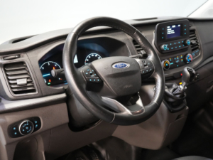 Ford Transit Custom Personenvervoer Tourneo 2.0 TDCI €28.352,- incl. BTW/BPM Trend Combi/ Kombi/ 9 Persoons/ 9 P/ Cruise/ PDC/ Airco