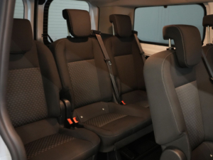 Ford Transit Custom Personenvervoer Tourneo 2.0 TDCI €28.352,- incl. BTW/BPM Trend Combi/ Kombi/ 9 Persoons/ 9 P/ Cruise/ PDC/ Airco