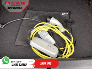 CUPRA Formentor SUV 1.4 e-Hybrid 245 PS VZ Performance Tribe Edition Elektrische Klappe / Memory-Funktion / 360°-Kamera / CarPlay / Sitzheizung / Lenkradheizung / 19-Zoll-LMV