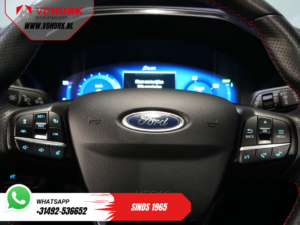 Ford Kuga SUV 2.5 PHEV 225 ch ST-Line X NL Boîte automatique / Toit panoramique / Régulateur de vitesse adaptatif / B&O / Alarme III / Hayon électrique / Attelage de remorque / Affichage tête haute / Chauffage des sièges / Chauffage du volant /