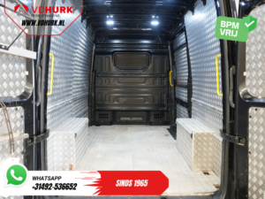 Volkswagen Crafter Bestelbus 35 2.0 TDI 180 pk DSG Aut. L3H3 Imperiaal + Trap/ 270Gr.deuren/ Gev.stoel/ Carplay/ Navi/ Camera/ PDC/ Cruise/ Airco