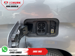 Toyota PROACE CITY Electric Bestelbus 50 kWh 340km WLTP L2 LED/ 3Pers./ Snellader/ Standkachel/ Stoelverw./ Stuurverw./ Carplay/ Camera/ PDC/ Cruise/ Airco