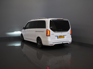 Mercedes-Benz V-Klasse Bestelbus 250d DC Dubbel Cabine Exclusive AMG/ Pano/ Stoelvent./ Mem.Stoelen/ Koelvak/ Adapt.Cruise/ 360 Camera/ Burmester/ Standkachel/ L