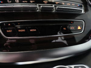 Mercedes-Benz V-Klasse Bestelbus 250d DC Dubbel Cabine Exclusive AMG/ Pano/ Stoelvent./ Mem.Stoelen/ Koelvak/ Adapt.Cruise/ 360 Camera/ Burmester/ Standkachel/ L
