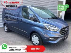 Ford Transit Custom Furgonetă 2.0 TDCI 130 CP L2 Trend Bi-Xenon / Capacitate de remorcare 2,8 t / CarPlay / Cameră de marșarier / PDC / Cruise Control / DAB / Aer condiționat