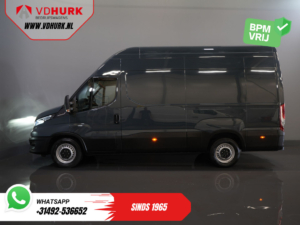 Mercedes-Benz Sprinter Bestelbus (Iveco Daily) 35S21HV 3.0 180 pk Aut. L2H3 LED/ 3.5t Trekverm./ Adapt.Cruise/ Carplay/ Gev.Stoel./ Climate/ Navi/ Camera/ Trekha