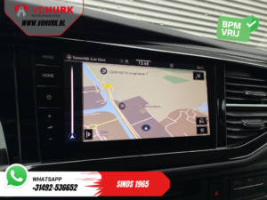 Volkswagen Transporter Bestelbus 2.0 TDI 150 pk DSG Aut. L2 Bulli Virtual Cockpit/ Leder/ Adapt.Cruise/ LED/ Navi/ Bear Lock/ Carplay/ Camera/ 18” LMV/ PDC/ Trek