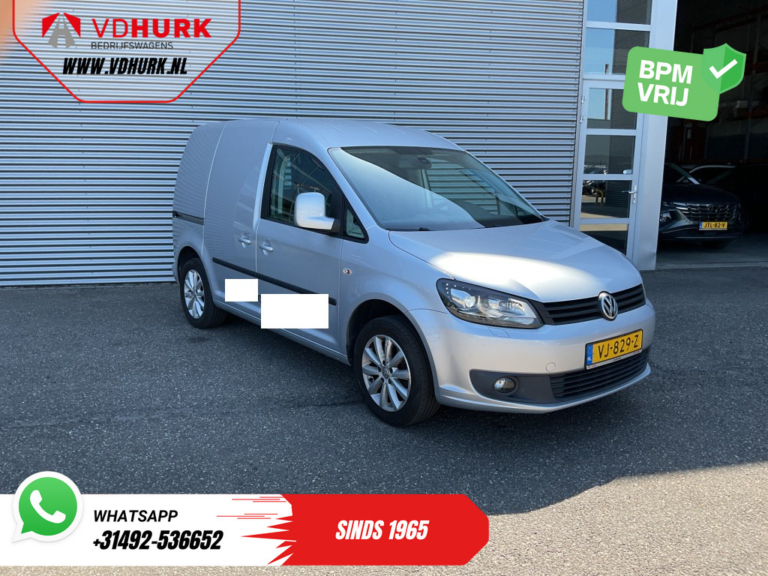 Furgoneta Volkswagen Caddy 2.0 TDI 100 CV DSG automática, matrícula neerlandesa, faros bi-xenón, calefacción en los asientos, tapicería de cuero, navegador, climatizador, PDC, LMV, control de crucero y gancho de remolque