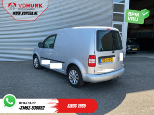 Volkswagen Caddy Fourgon 2.0 TDI 100 ch DSG Automatique NL Auto / Bi-xénon / Sièges chauffants / Cuir / Navigation / Climatisation / PDC / LMV / Régulateur de vitesse / Attelage