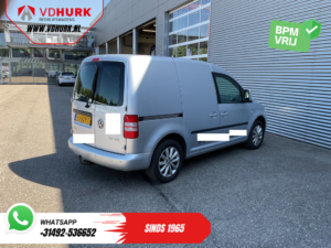 Volkswagen Caddy Fourgon 2.0 TDI 100 ch DSG Automatique NL Auto / Bi-xénon / Sièges chauffants / Cuir / Navigation / Climatisation / PDC / LMV / Régulateur de vitesse / Attelage