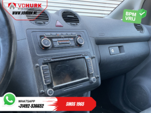 Volkswagen Caddy Fourgon 2.0 TDI 100 ch DSG Automatique NL Auto / Bi-xénon / Sièges chauffants / Cuir / Navigation / Climatisation / PDC / LMV / Régulateur de vitesse / Attelage